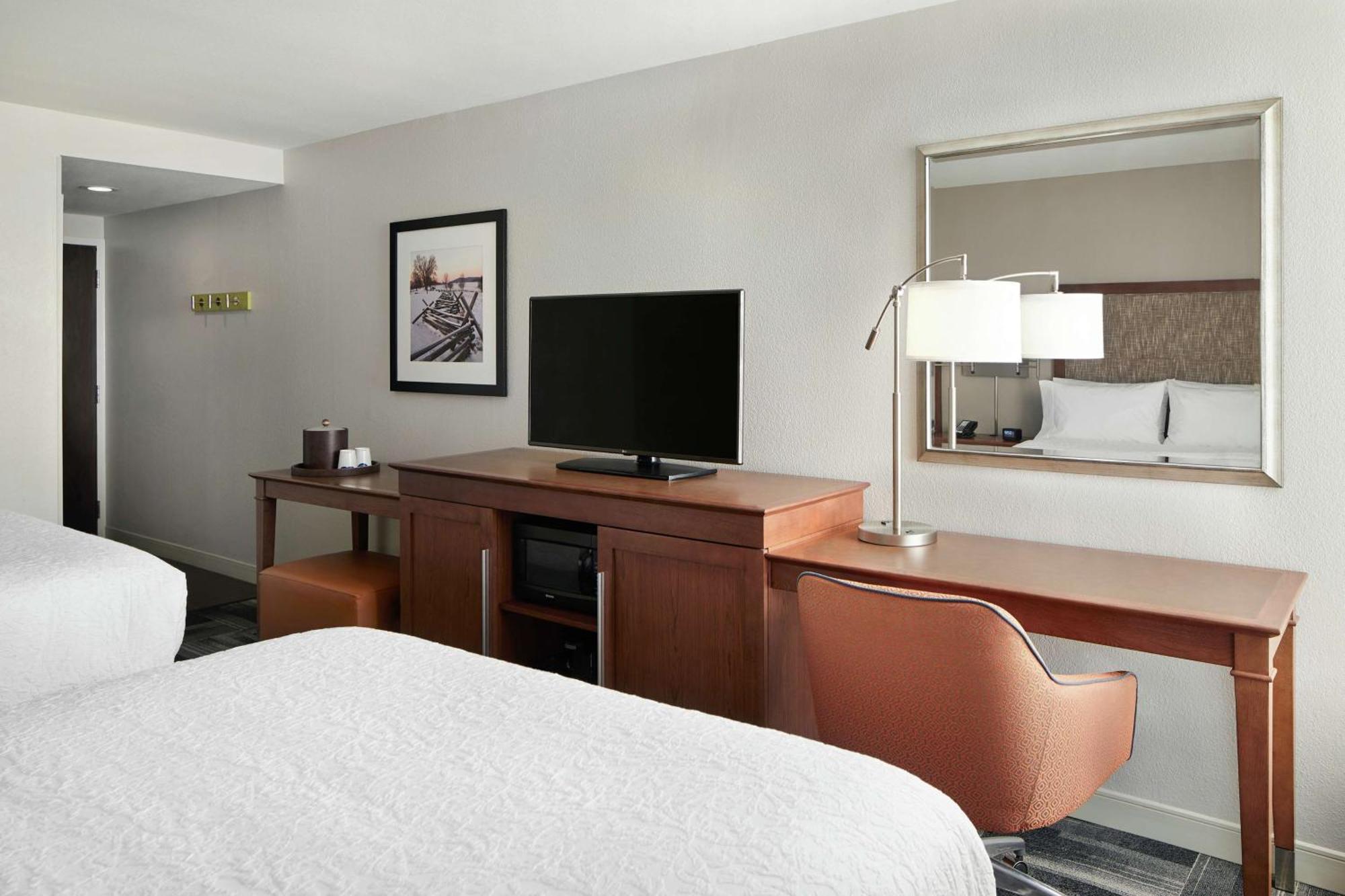 Hampton Inn Philadelphia/King Of Prussia - Valley Forge Экстерьер фото